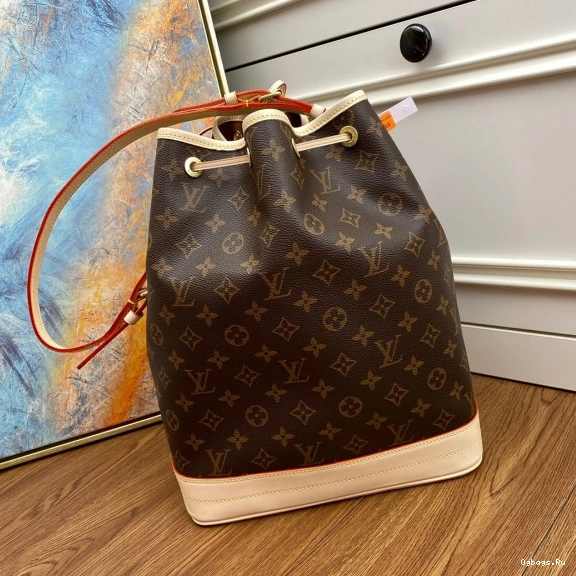 NOÉ LOUIS VUITTON 0330
